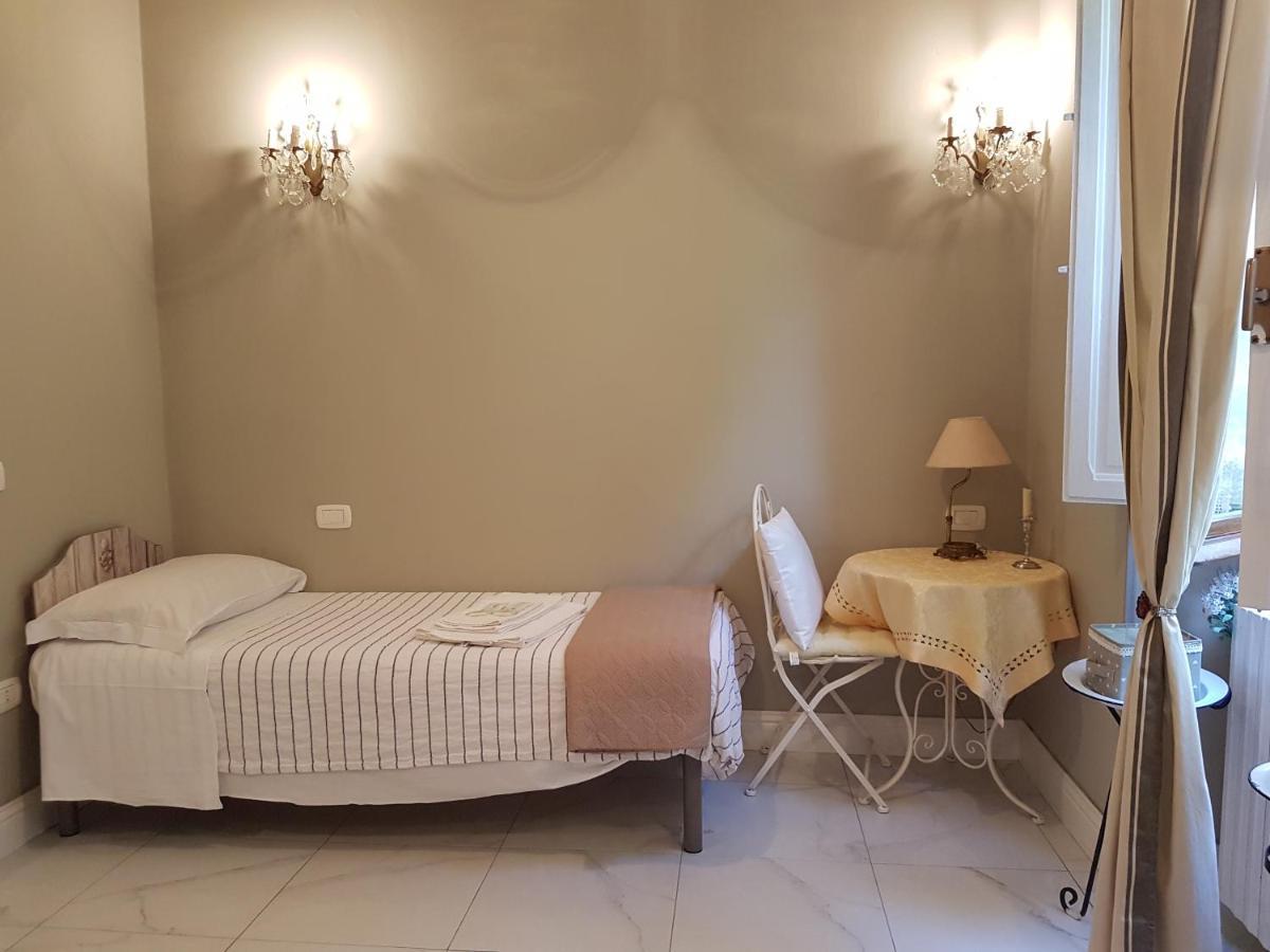 Villa Liberty Ofelia Locazioni Brevi Каляри Екстериор снимка